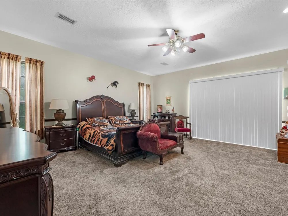 530 Chisolm Trail Simonton, TX 77476