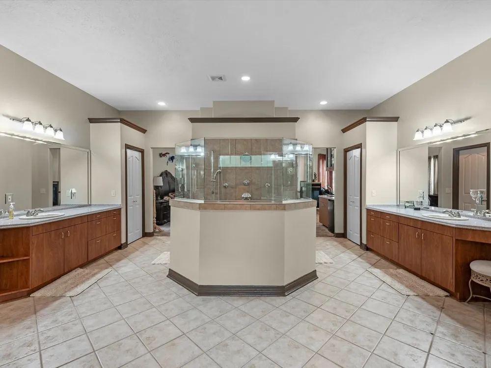 530 Chisolm Trail Simonton, TX 77476