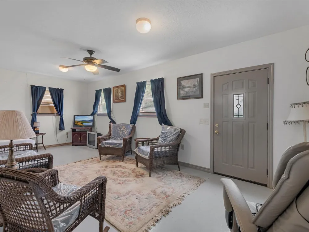 530 Chisolm Trail Simonton, TX 77476