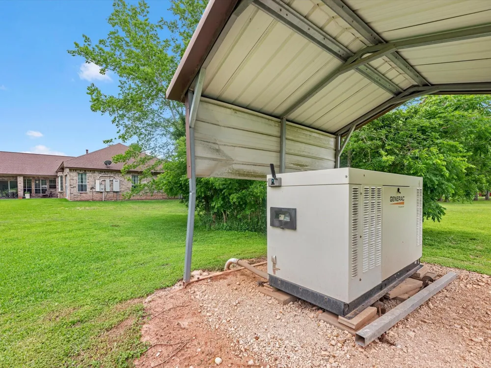 530 Chisolm Trail Simonton, TX 77476