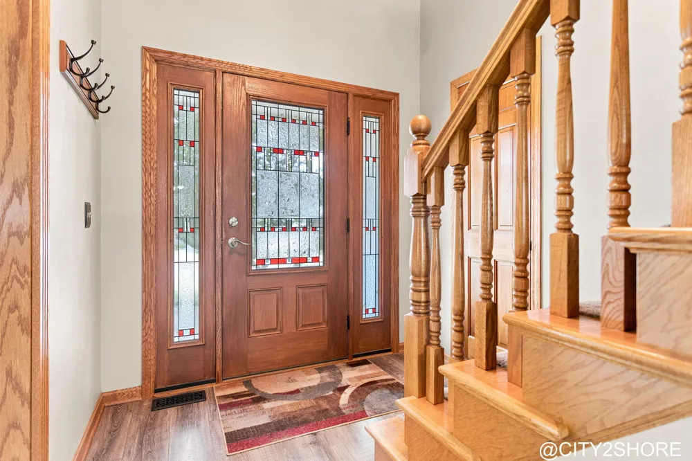 6719 Crown Point Drive Hudsonville, MI 49426