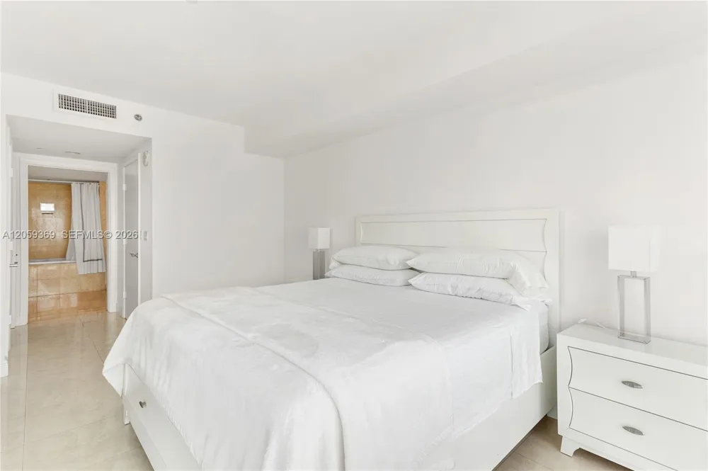 1800 S Ocean Dr #3008 Hallandale Beach, FL 33009