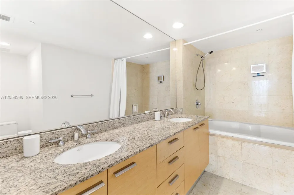 1800 S Ocean Dr #3008 Hallandale Beach, FL 33009