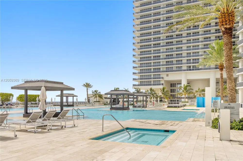 1800 S Ocean Dr #3008 Hallandale Beach, FL 33009