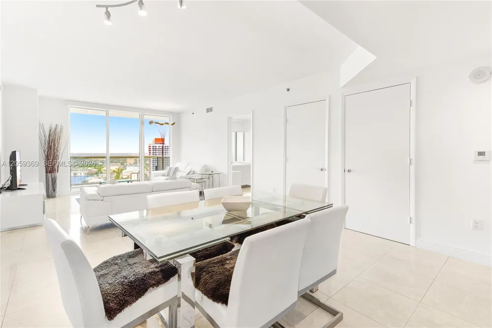 1800 S Ocean Dr #3008 Hallandale Beach, FL 33009