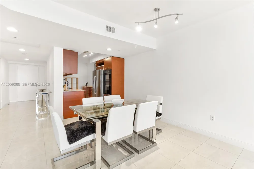 1800 S Ocean Dr #3008 Hallandale Beach, FL 33009