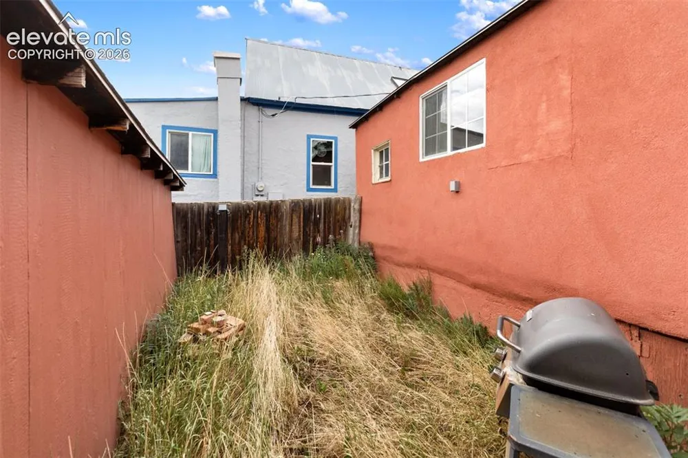102 Spicer Avenue Victor, CO 80860