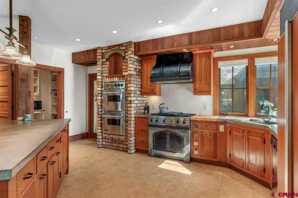 739 Clinton Street Ridgway, CO 81432