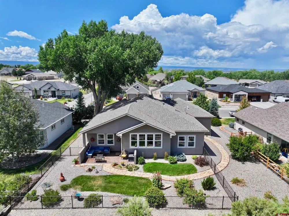 3443 Honey Locust Drive Montrose, CO 81401