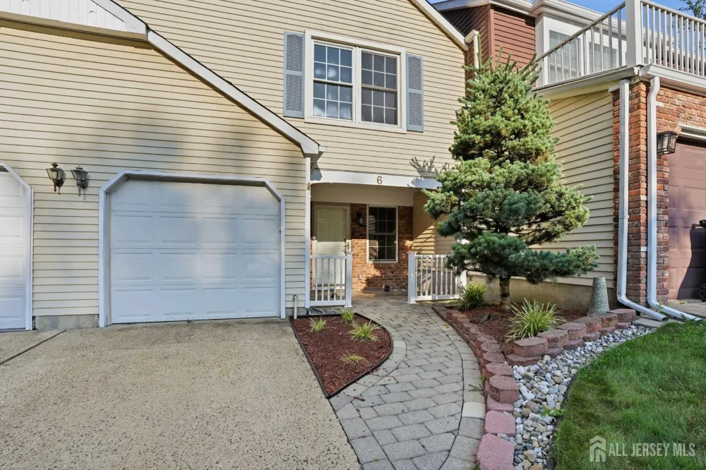 6 Killington Court Old Bridge, NJ 08857