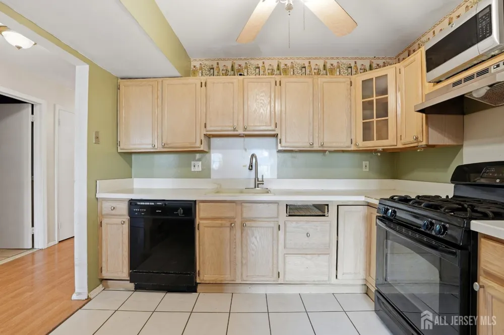 6 Killington Court Old Bridge, NJ 08857