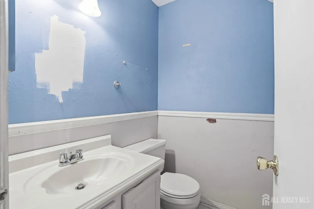 6 Killington Court Old Bridge, NJ 08857