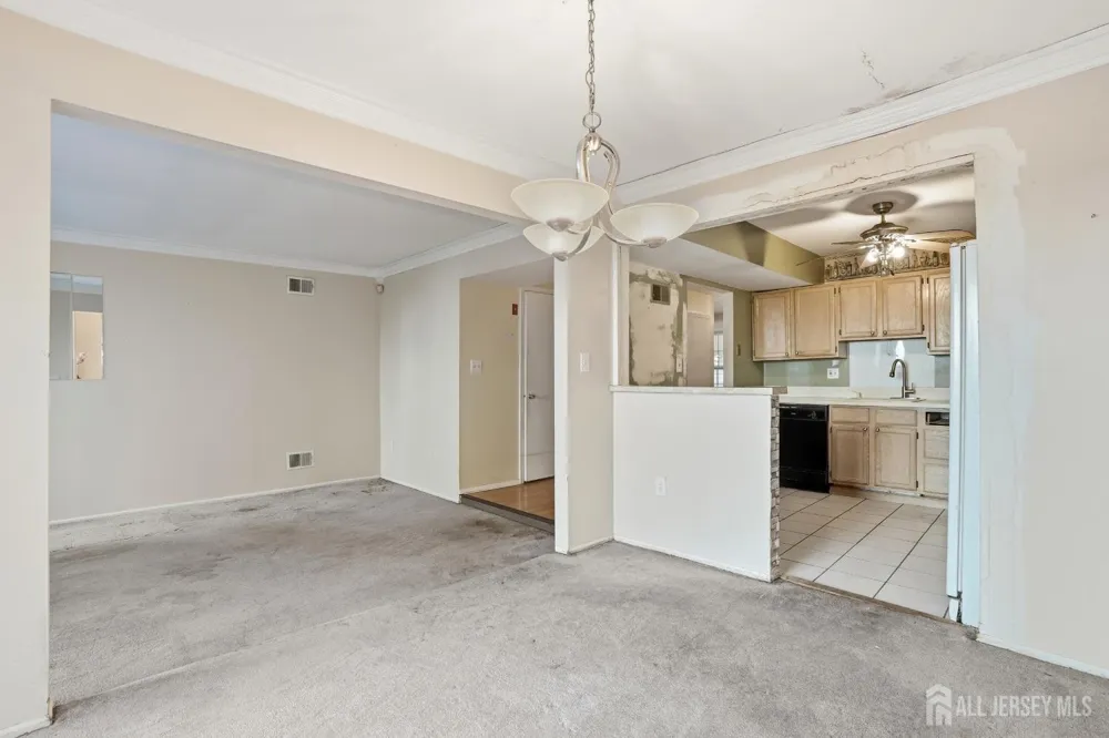6 Killington Court Old Bridge, NJ 08857