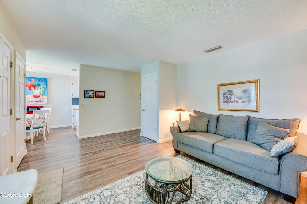 840 Center Avenue #10 Holly Hill, FL 32117