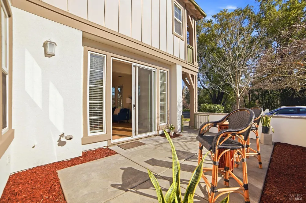 4077 Calloway Drive Santa Rosa, CA 95409