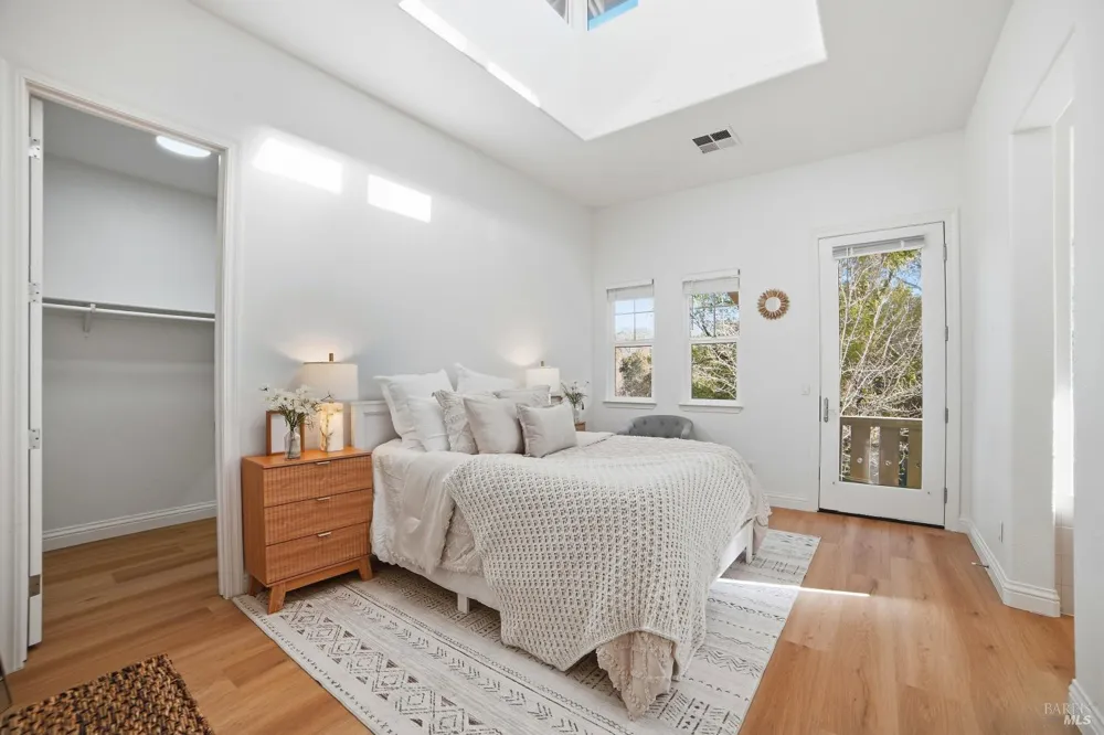 4077 Calloway Drive Santa Rosa, CA 95409