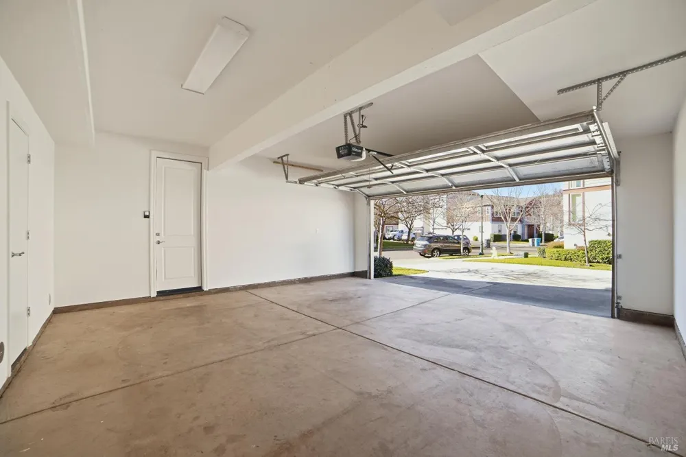 4077 Calloway Drive Santa Rosa, CA 95409