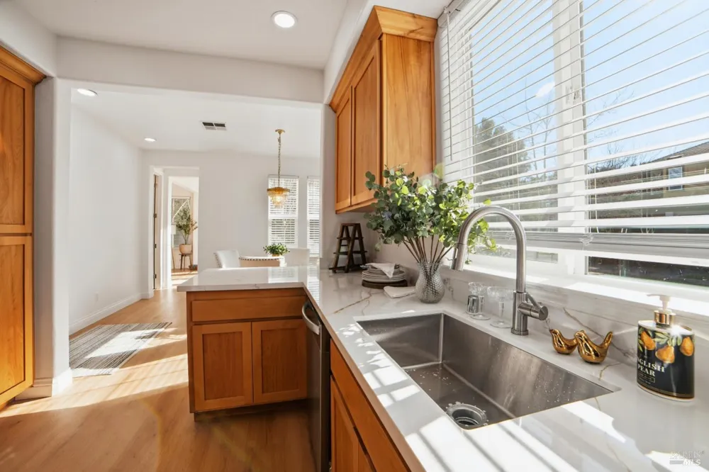 4077 Calloway Drive Santa Rosa, CA 95409