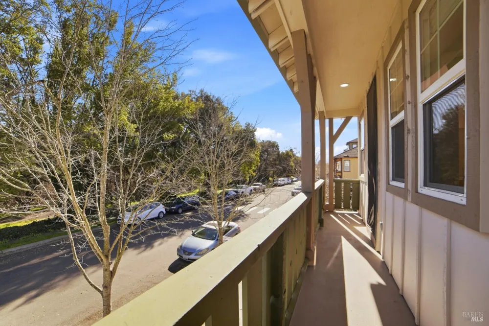 4077 Calloway Drive Santa Rosa, CA 95409