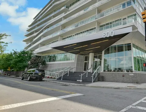 800 AVENUE AT PORT IMPERIAL