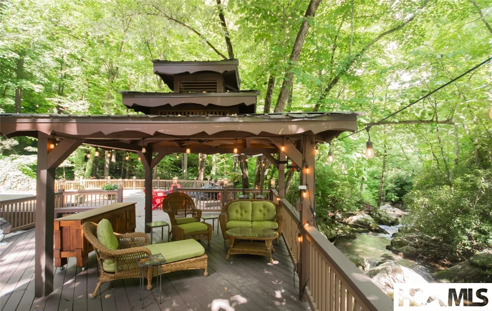 147 Teague Estates Road Highlands, NC 28741