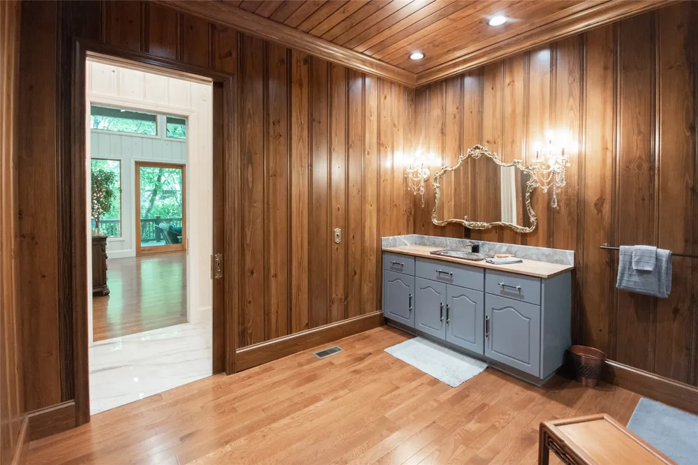 147 Teague Estates Road Highlands, NC 28741
