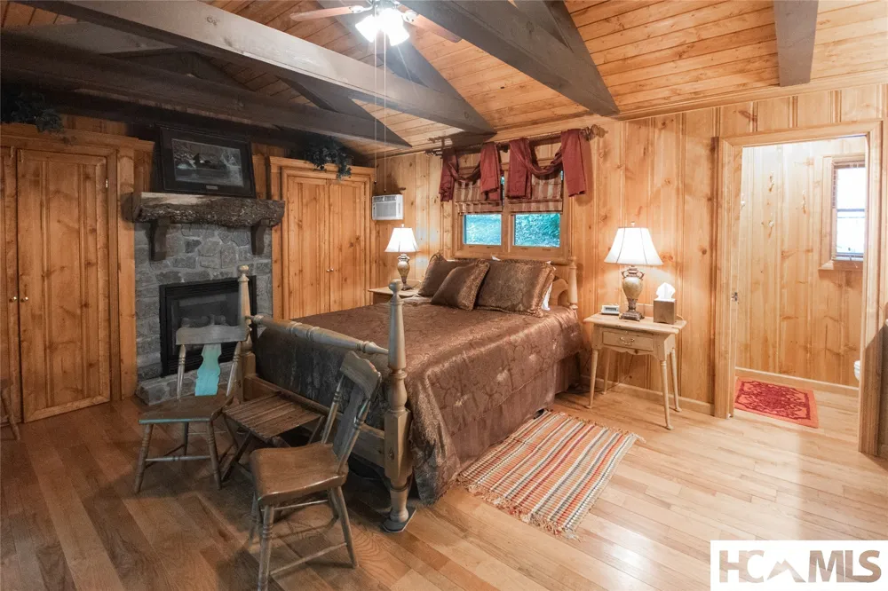 147 Teague Estates Road Highlands, NC 28741