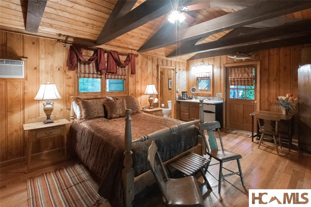 147 Teague Estates Road Highlands, NC 28741