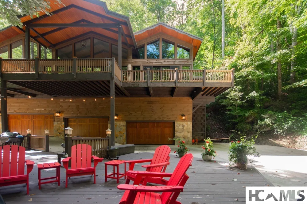 147 Teague Estates Road Highlands, NC 28741
