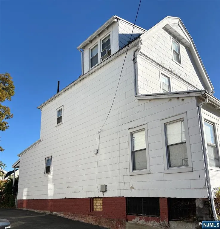 459 23rd Street Paterson, NJ 07514