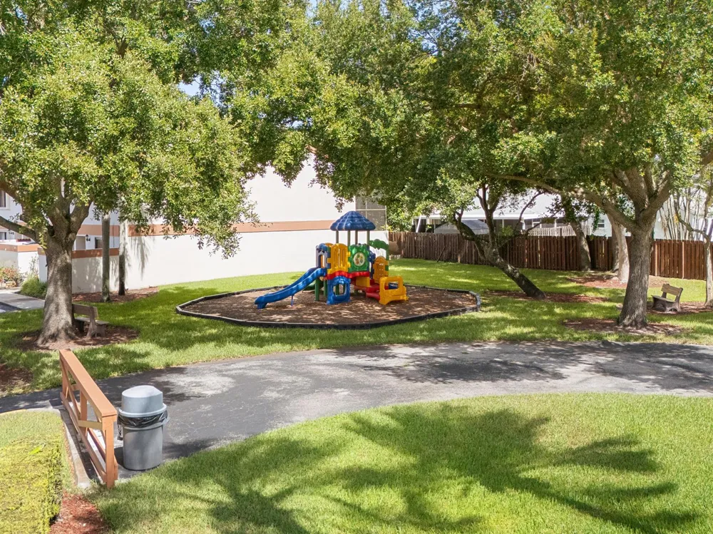 4206 SW 70TH TERRACE #4206 Davie, FL 33314