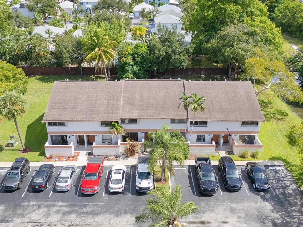 4206 SW 70TH TERRACE #4206 Davie, FL 33314