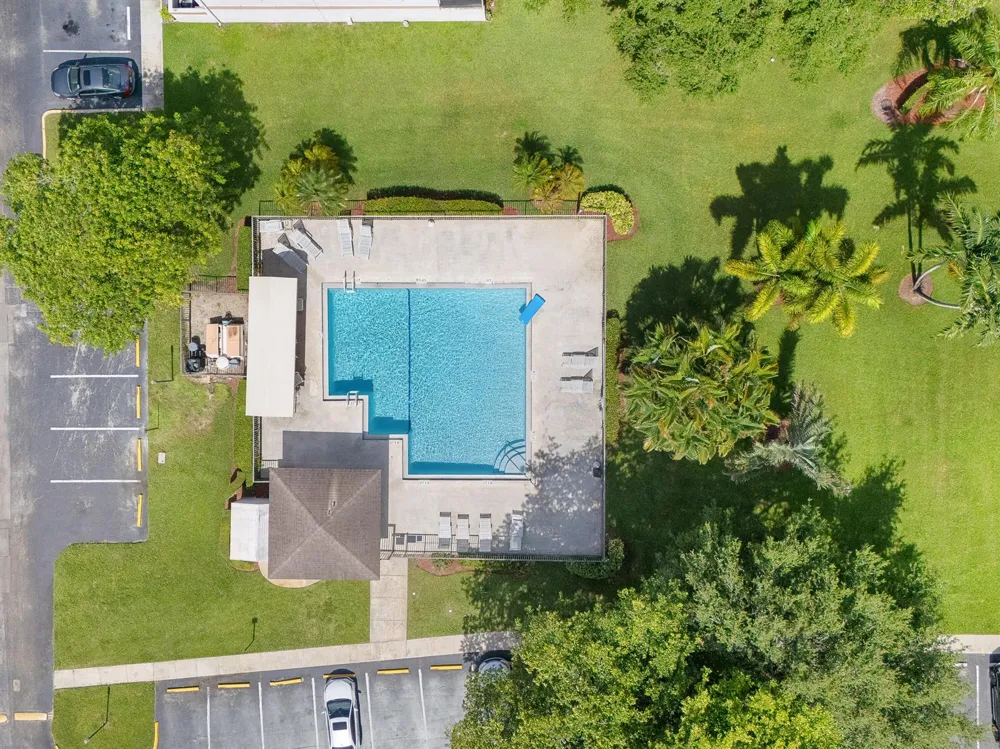 4206 SW 70TH TERRACE #4206 Davie, FL 33314