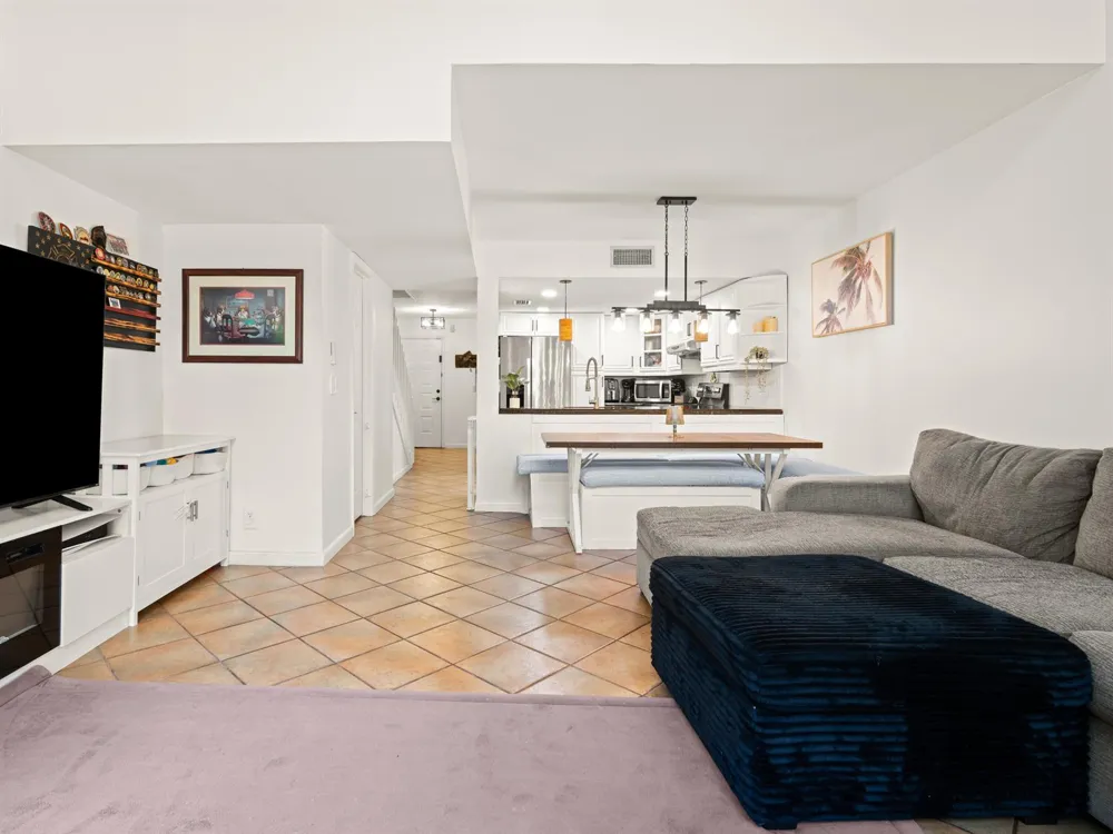 4206 SW 70TH TERRACE #4206 Davie, FL 33314