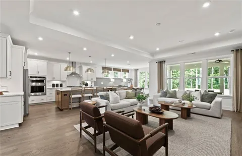 319 Canoe Place