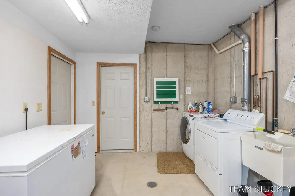 8583 Homestead Circle Irons, MI 49644