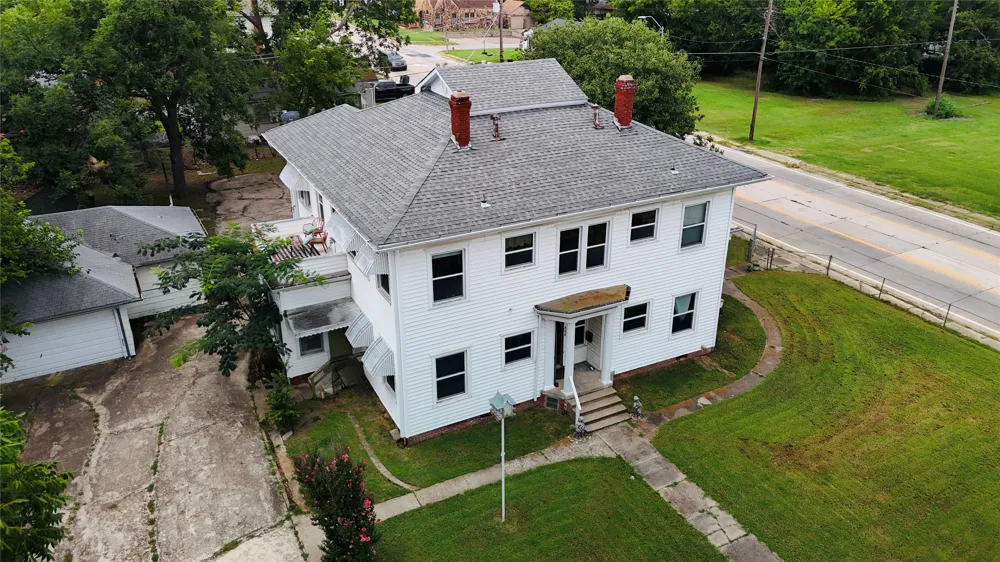 722 Washington Street Ardmore, OK 73401