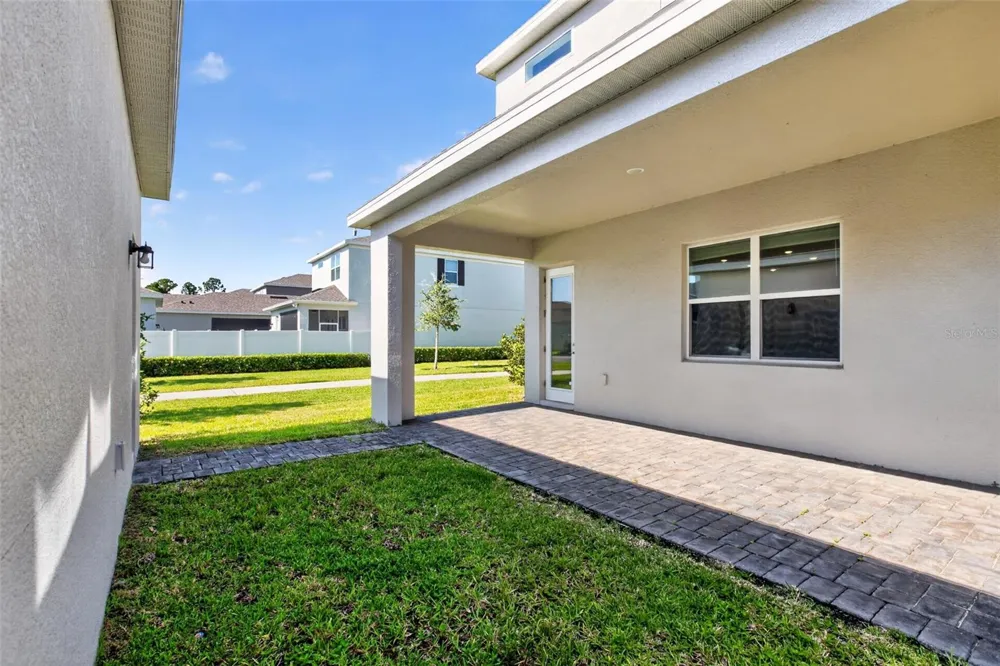762 MIDDLETON STREET Debary, FL 32713