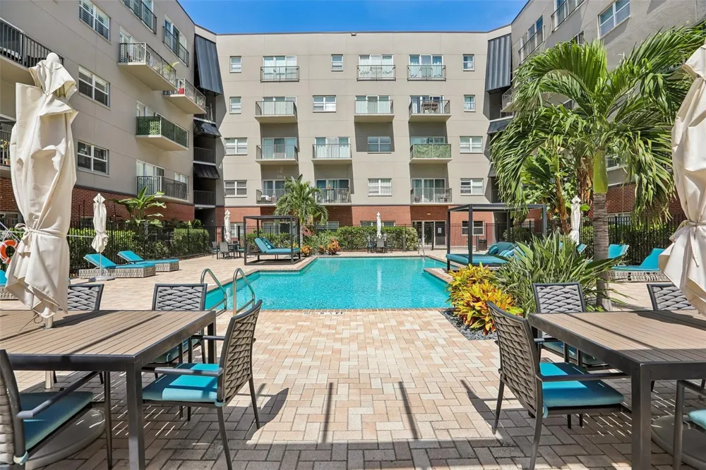 1010 CENTRAL AVENUE #413 St Petersburg, FL 33705
