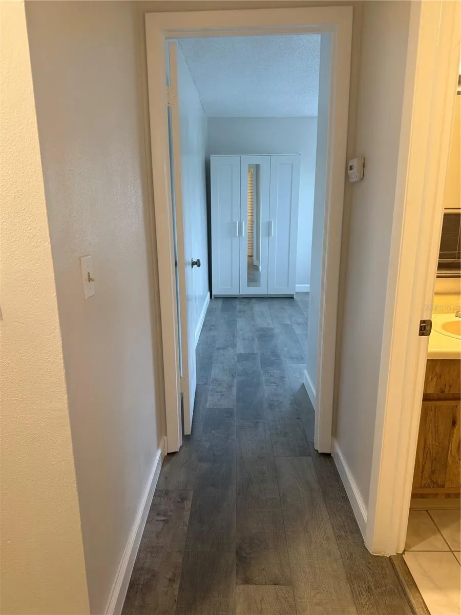 7128 WATERSIDE DRIVE #7128 Tampa, FL 33617
