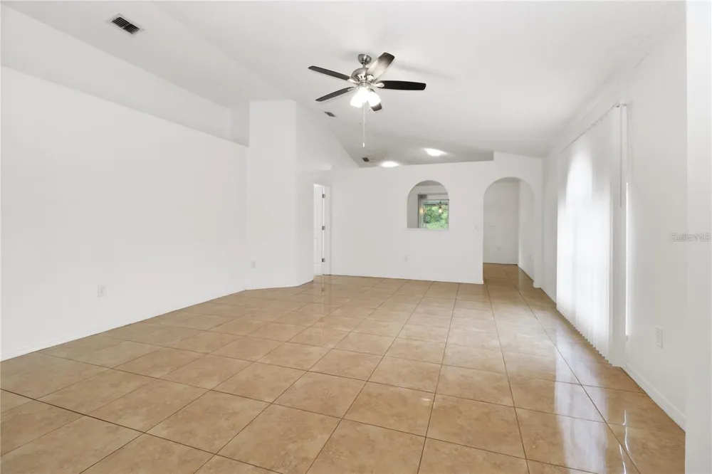 10437 OPUS DRIVE Riverview, FL 33579