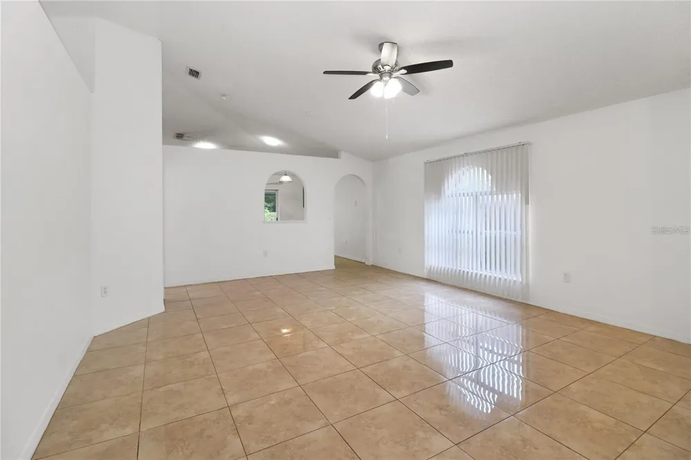 10437 OPUS DRIVE Riverview, FL 33579