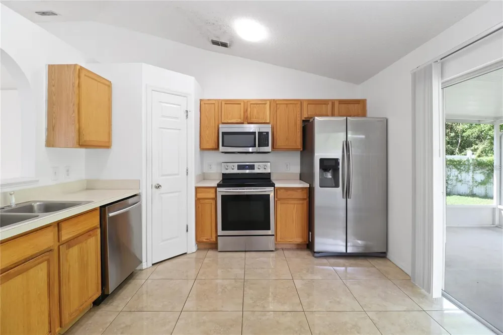 10437 OPUS DRIVE Riverview, FL 33579
