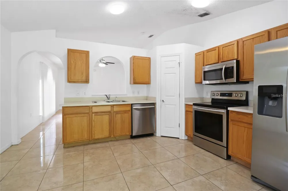10437 OPUS DRIVE Riverview, FL 33579