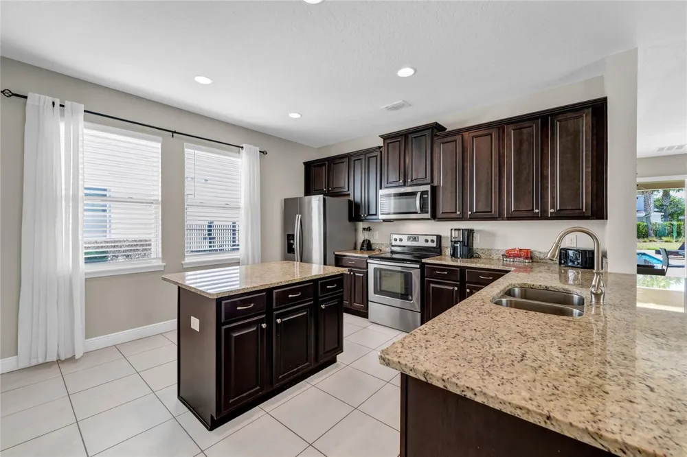 7708 GRABEN STREET Kissimmee, FL 34747