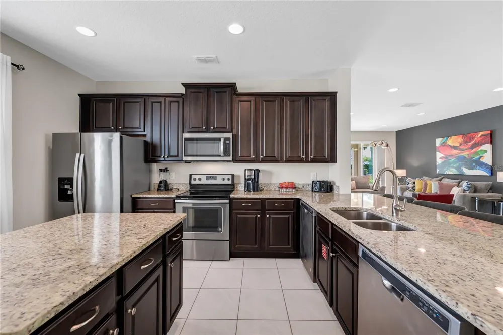 7708 GRABEN STREET Kissimmee, FL 34747