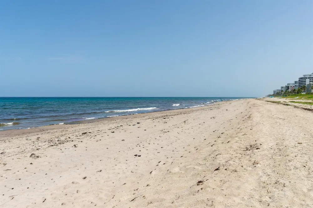 2565 S Ocean Boulevard #103N Highland Beach, FL 33487