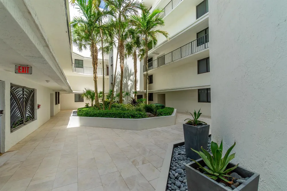 2565 S Ocean Boulevard #103N Highland Beach, FL 33487