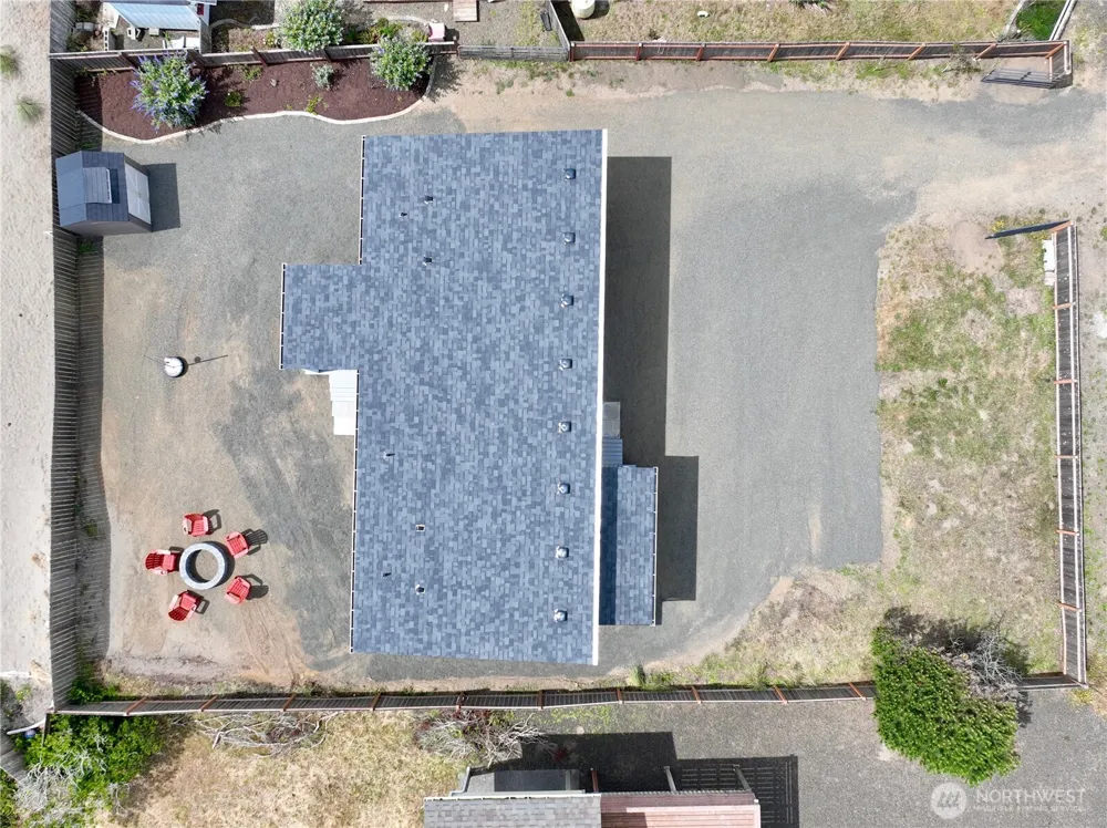 475 Sportsmens Street SW Ocean Shores, WA 98569