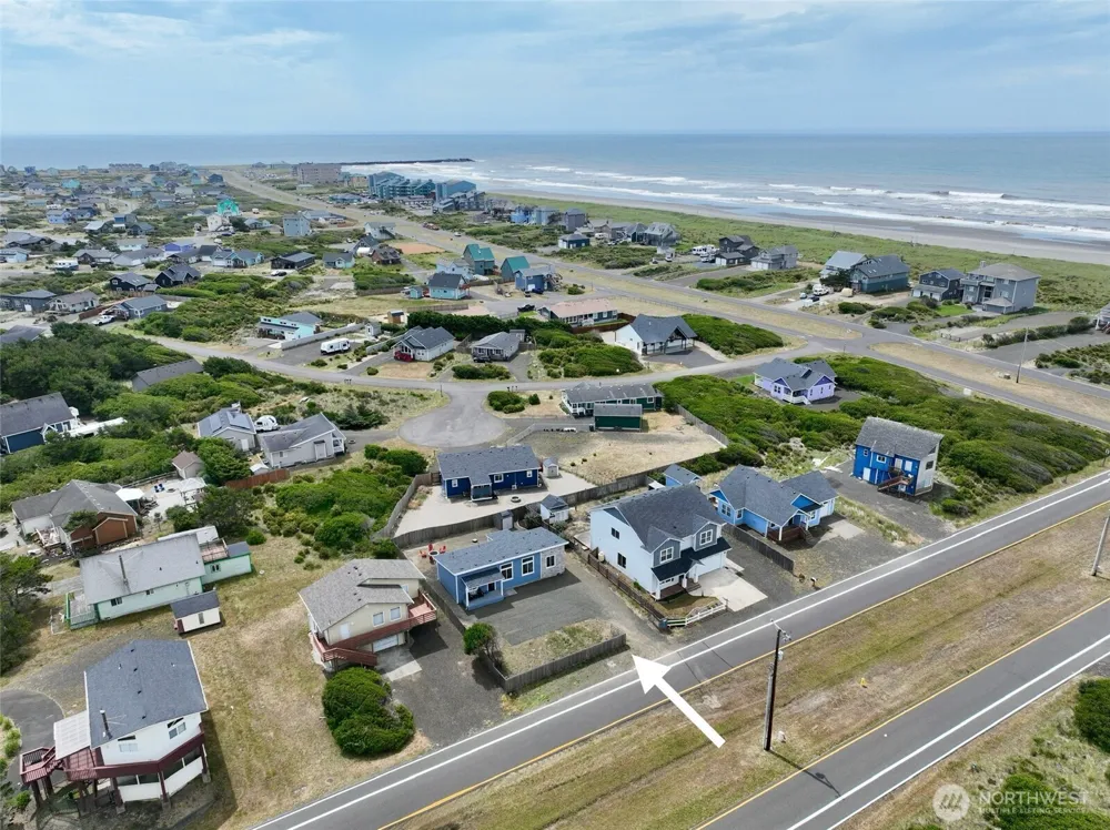 475 Sportsmens Street SW Ocean Shores, WA 98569
